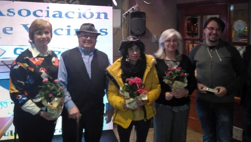 Algunos de los intervinientes en la lectura de Retazos de un soñador de versos