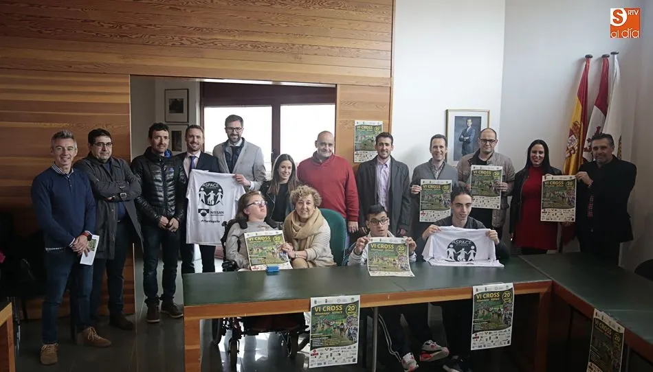 El Ayuntamiento ha acogido la presentación del Cross Villamayor-Aspace. Foto: Alejandro López