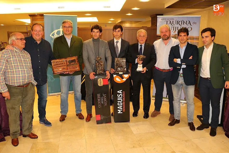 Los triunfadores de la feria de 2017 reciben sus premios en la Gala Taurina anual