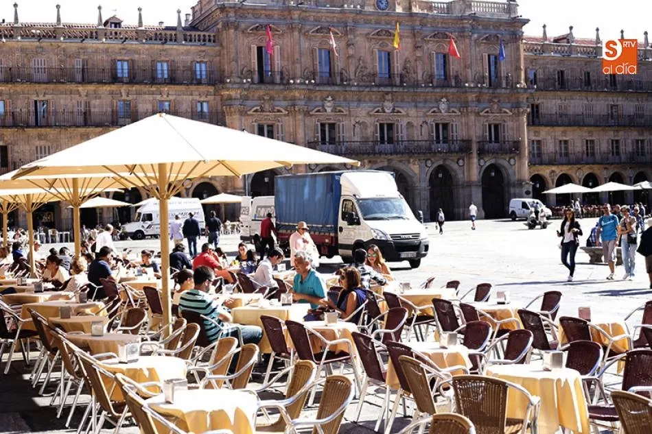 El IPC sube una décima en marzo por los precios de los servicios turísticos de Semana Santa