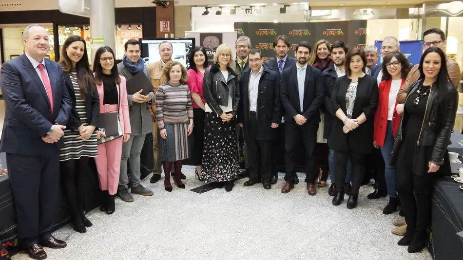Mesa Redonda de ‘La comunicación actual en la empresa’ del Centro Comercial el Tormes.