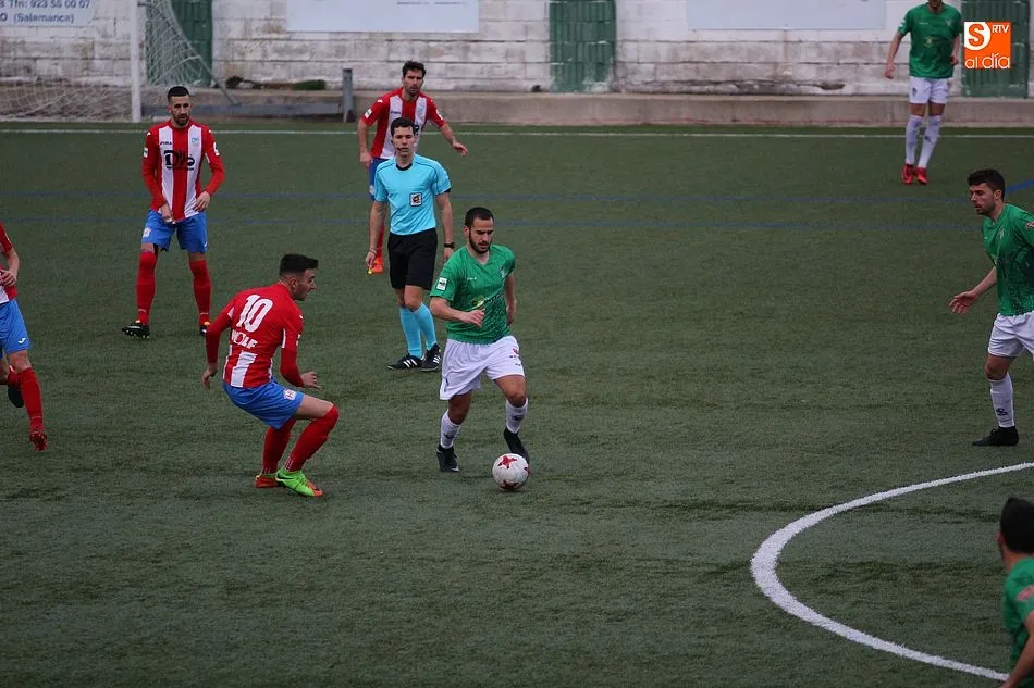 Cuarta derrota consecutiva para el CD Guijuelo que pierde en casa contra el Navalcarnero (0-1)