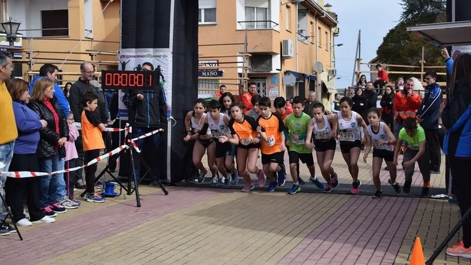 Diego Pascual y Teresa Bernardo ganan la Carrera del Campo de Argañán  