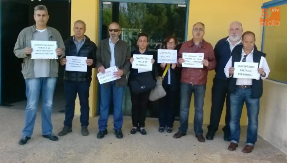Los delegados que representan a los trabajadores del Centro Penitenciario de Topas en una movilización anterior