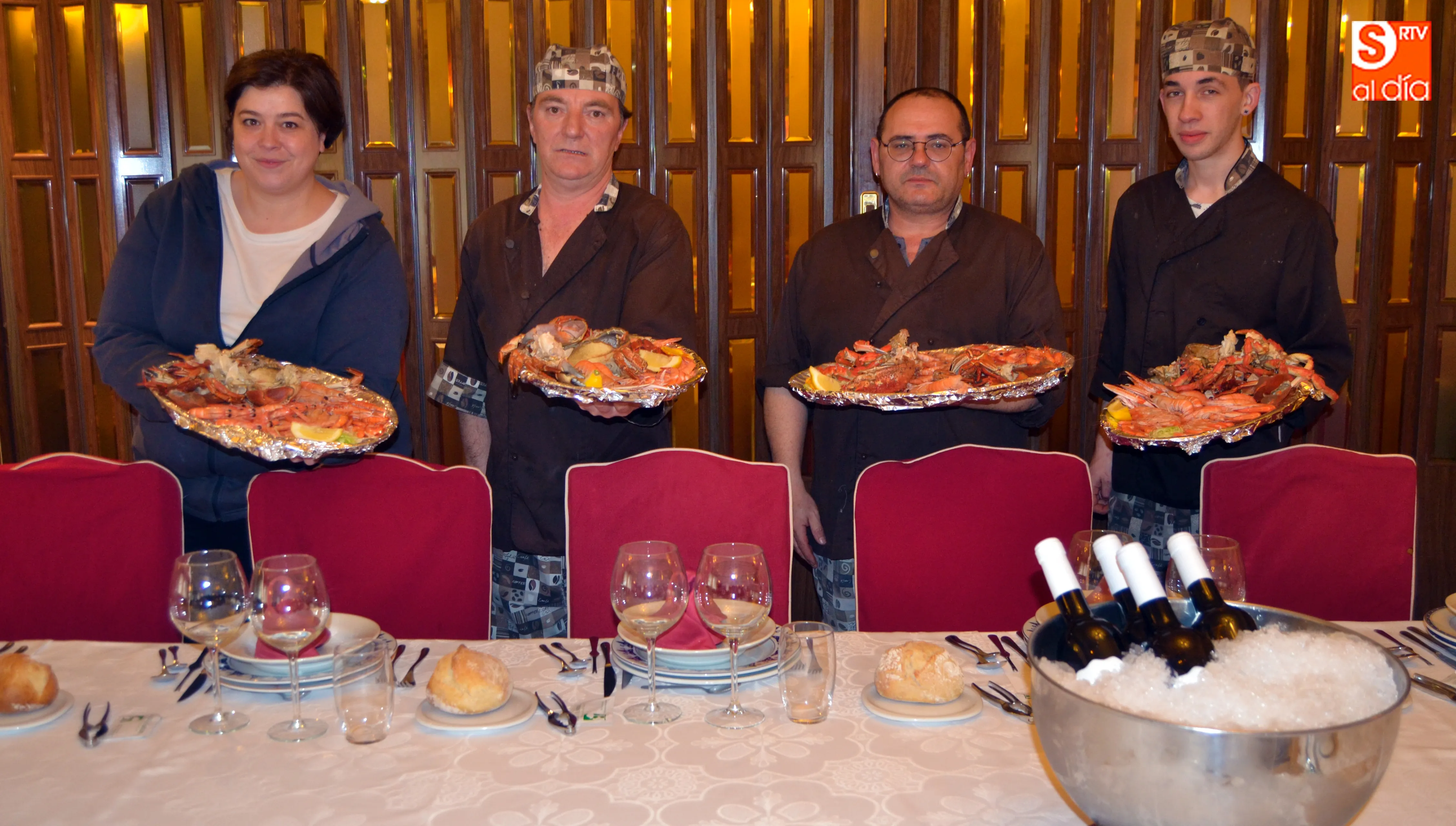 Laura Rivas, gerente del restaurante El Oso y el Madroño presentaba junto a parte de su equipo las X Jornadas del Marisco