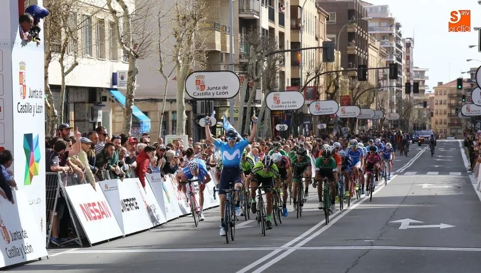 Barbero entra en vencedor en la meta de María Auxiliadora. Fotos: Alberto Martín