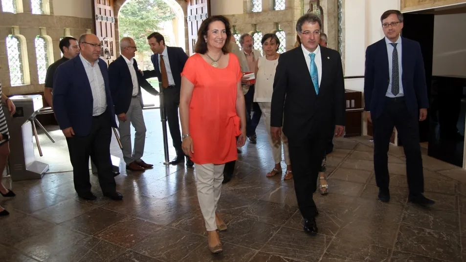 La consejera de Cultura y Turismo, María Josefa García Cirac, en una reunión de la Comisión de los Caminos a Santiago por Castilla y León