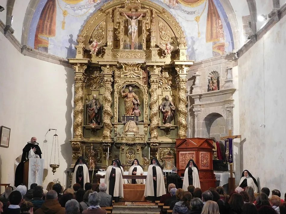 Teresa, la jardinera de la luz se representó en la iglesia de Cepeda
