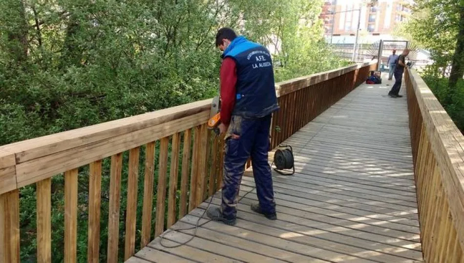 Intervención de los alumnos de la Escuela Taller en La Aliseda en Béjar