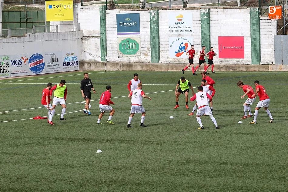 El Guijuelo ha entrenado esta semana con la mente puesta en la victoria ante el Unión Adarve