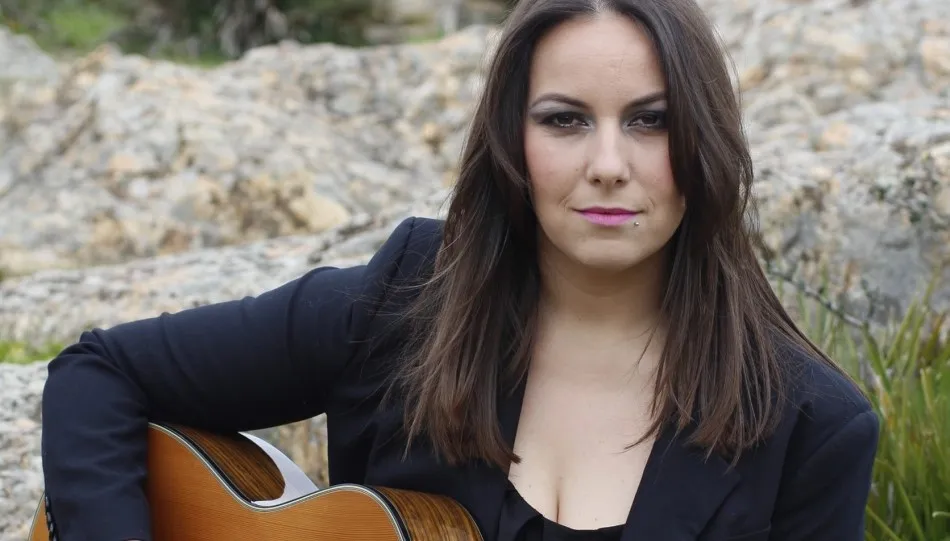 Lucía Sócam, cantante