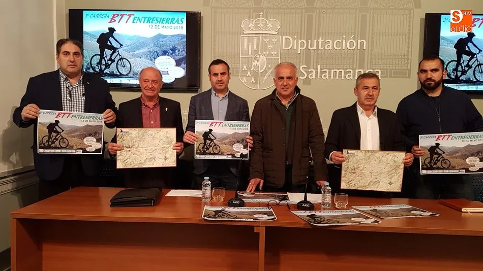 Presentación de la BTT Entresierras en la Diputación