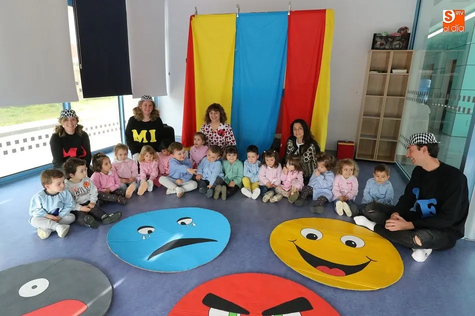 Los pequeños de la Escuela Infantil de Guijuelo aprenden en las II Jornadas Emociona-te