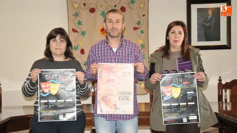 Los concejales del Ayuntamiento presentan el Certamen / E. Corredera