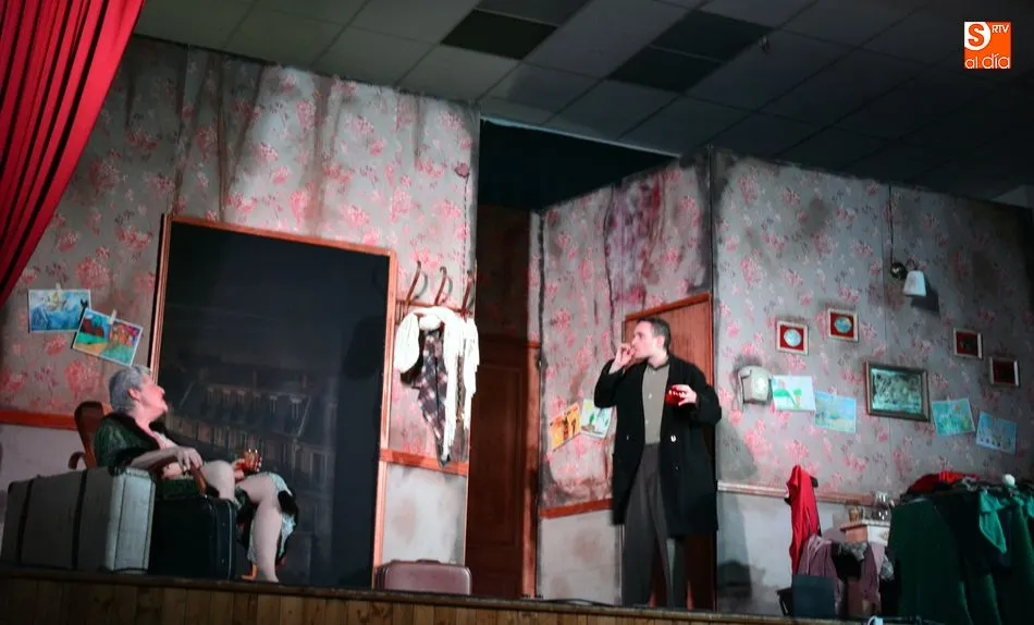 Una gran noche con Paraskenia / E. Corredera