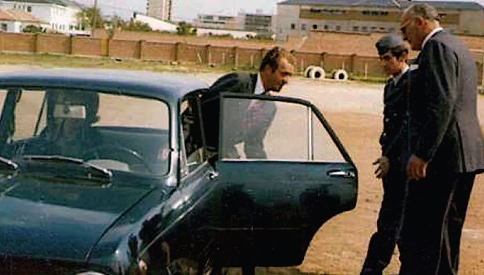 Fabián Vicente del  Valle recibe al Rey Juan Carlos, con el que mantuvo siempre una gran amistad.