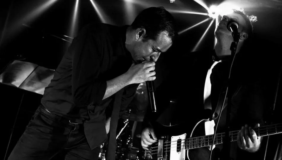 Actuación de la Wedding Rock Band de Salamanca. Foto: Jorge Sastre