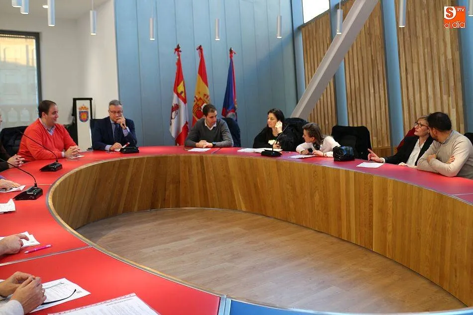 El Ayuntamiento de Guijuelo celebra una sesión ordinaria del pleno