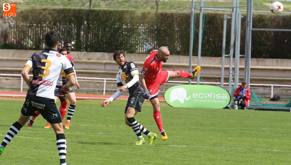 Unionistas, que fue primero en la liga regular, tendrá más opciones para ascender a 2ªB que el Salmantino UDS