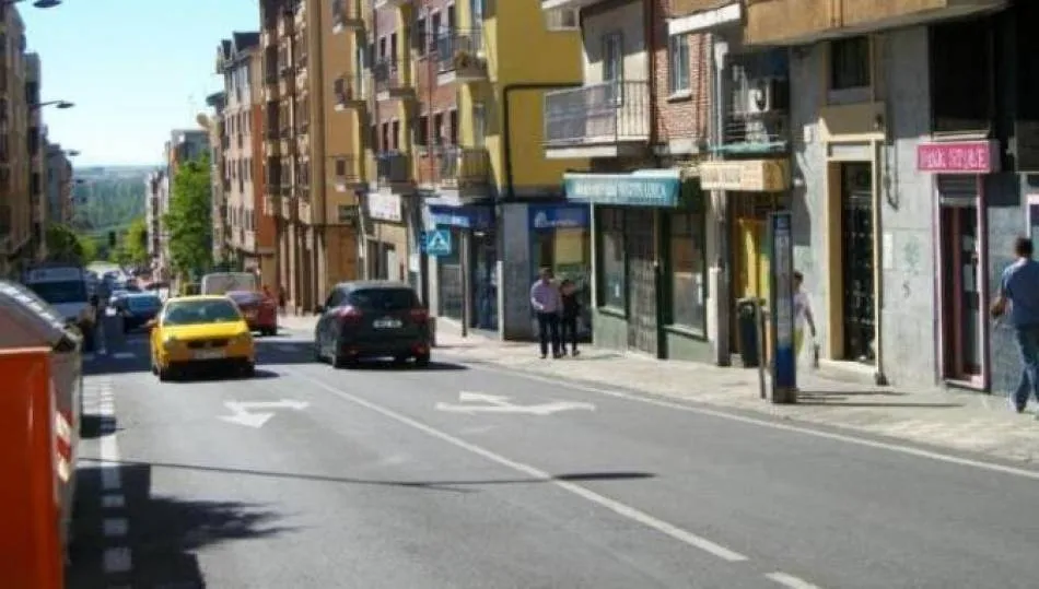 También se han renovado las acometidas de abastecimiento de agua, las bocas de riego y las canalizaciones para alumbrado público.