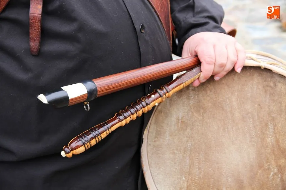 Los tamborileros de la zona tienen una cita en Montejo el 16 de junio