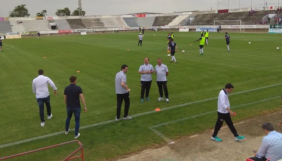 El CF Salmantino UDS busca la gloria ante el Poblense. Síguelo aquí (FINAL, 2-3)