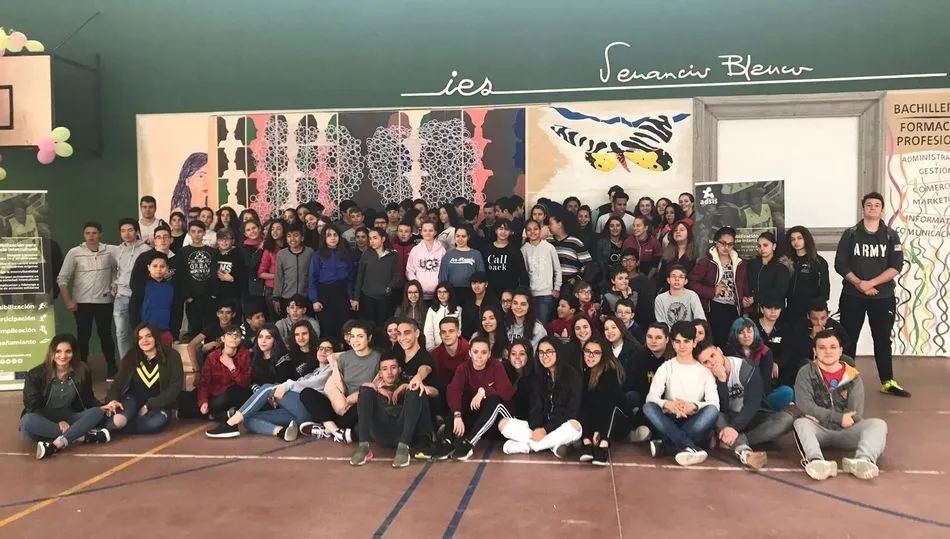 Participantes de la I Jornada Intercultural del IES Venancio Blanco