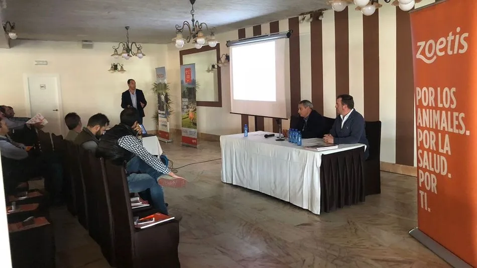 La jornada ha sido organizada por Zoetis y Dehesa Grande