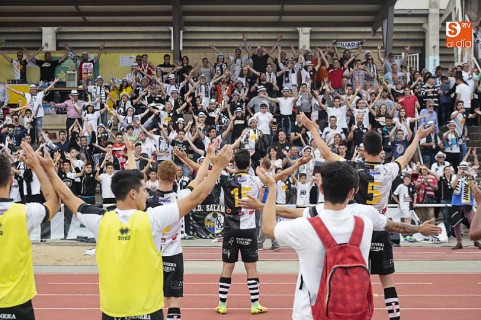 Los seguidores de Unionistas acompañarán a su equipo en Aragón