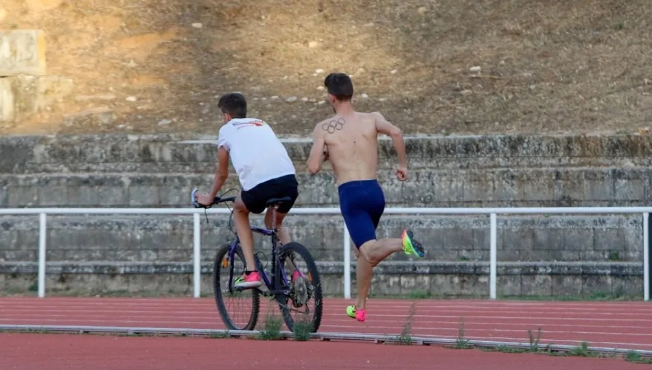 Álvaro de Arriba durante un entrenamiento en Las Pistas del Helmántico. Foto: Álvaro de Arriba