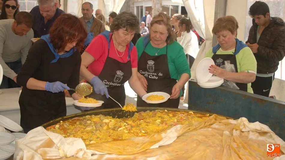 El equipo de colaboradoras hace posible este evento para todo el pueblo / SILVESTRE