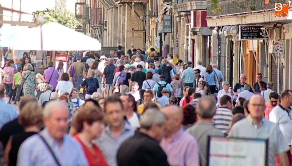 Mayo es un mes en el que habitualmente baja el paro, debido al incremento de la actividad turística