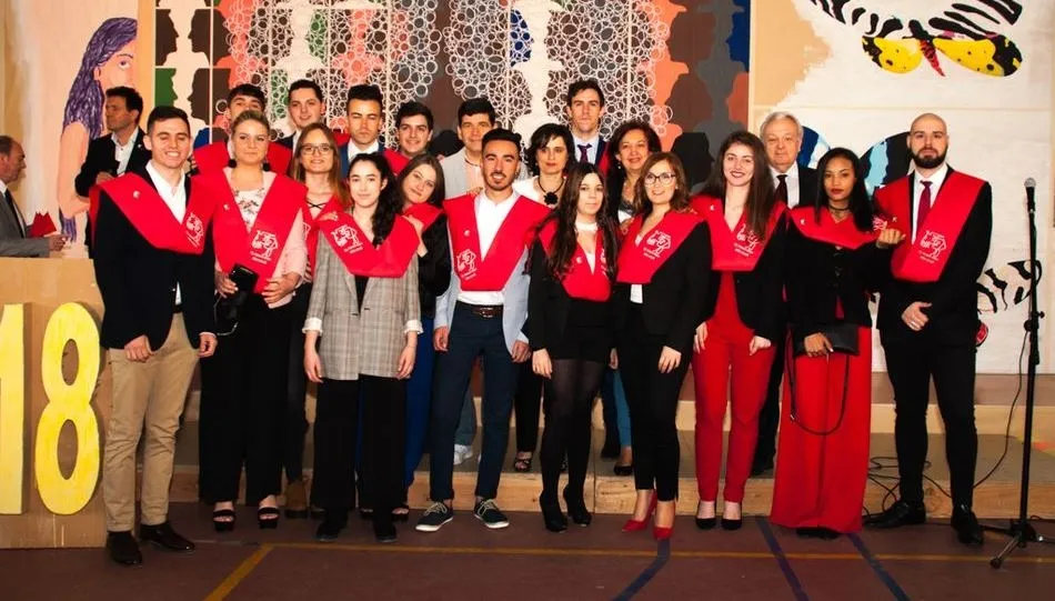 Uno de los grupos de estudiantes que concluyen su formación en el IES Venancio Blanco