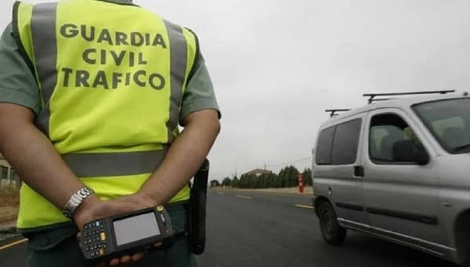La eliminación del consumo de alcohol y otras drogas contribuiría a reducir la siniestralidad vial mortal hasta un 50%.