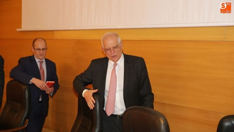Josep Borrel, expresidente del Parlamento Europeo, en una visita a Salamanca
