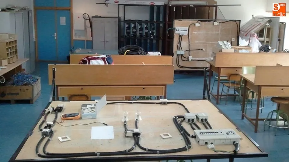 Aula de electricidad del IES Ramos del Manzano