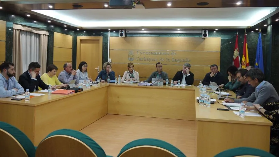 El pleno aprobó la contratación del nuevo servicio de limpieza que contempla importantes mejoras para el municipio