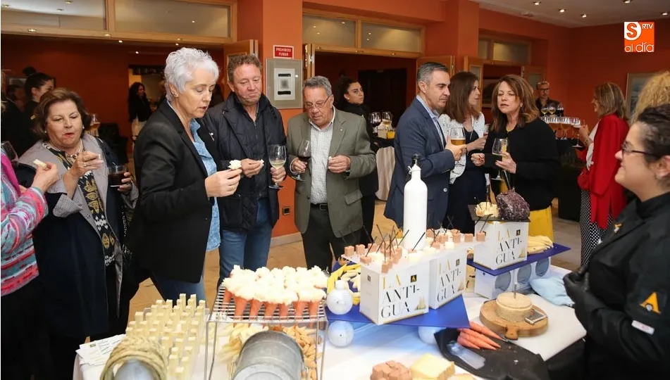 El Campo de Tiro acoge la IV Cena solidaria a favor del colegio La Inmaculada de Armenteros