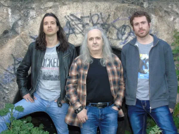 Rudesindus, tributo a Leño y Rosendo, copa el cartel musical del Mejillón Rock