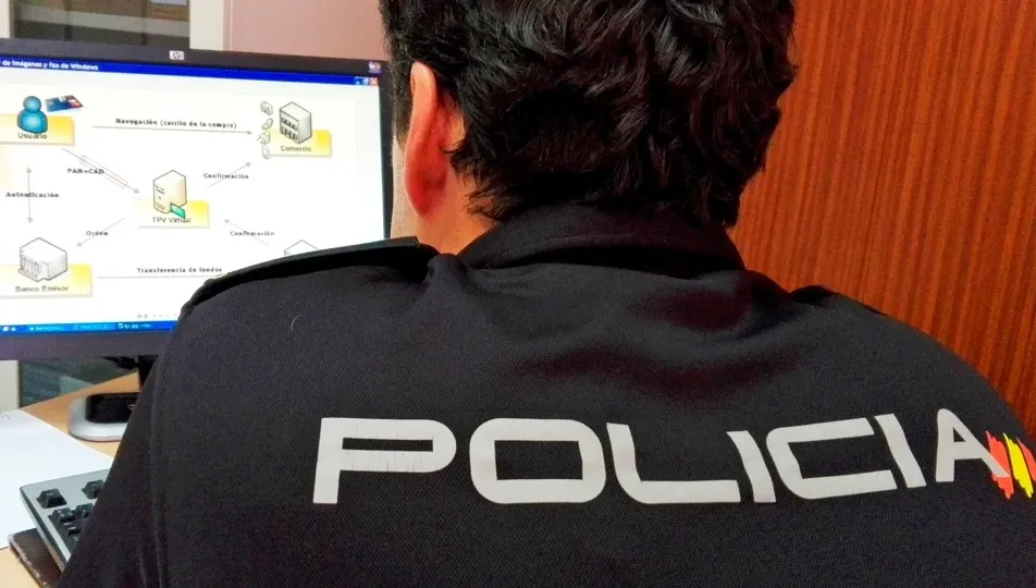 La investigación comenzó en julio de 2016 cuando una representante de La Liga Nacional de Fútbol Profesional interpuso una denuncia contra una web en la que se facilitaba el acceso a partidos de fútbol sin derecho de su exhibición