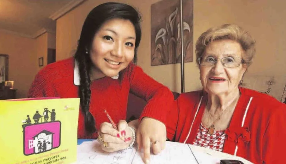 El Programa de Alojamientos Compartidos entre Personas Mayores y Jóvenes Universitarios tiene como base la solidaridad entre generaciones