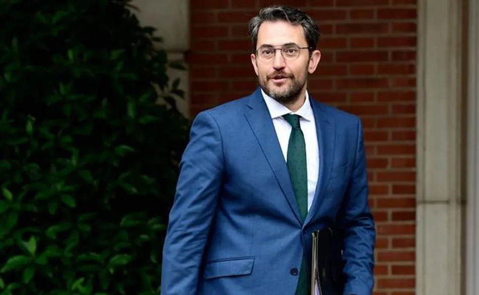 Màxim Huerta dimite para evitar que una jauría destroce este proyecto  