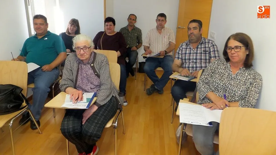 Un momento de la sesión del primer taller de nuevas tecnologías / E. Corredera