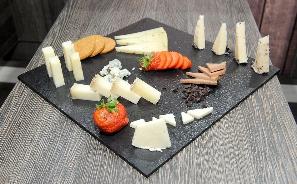 Las DOP y las IGP estarán sometidas a rigurosos controles de calidad