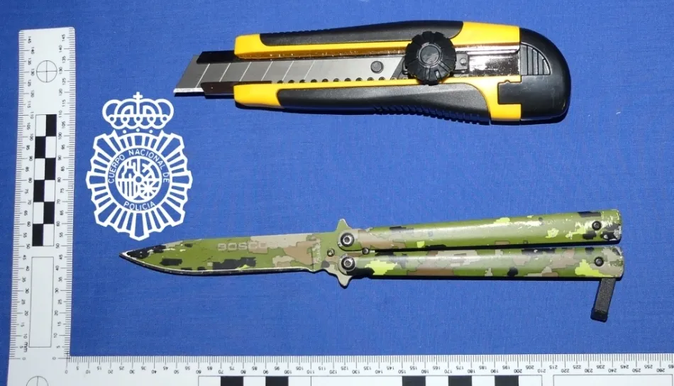 Armas que llevaban los detenidos y con las que amenazaron a la víctima