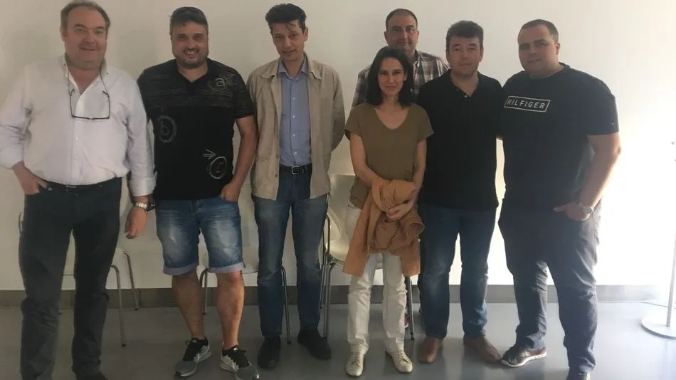 La nueva junta directiva, al término de la asamblea.