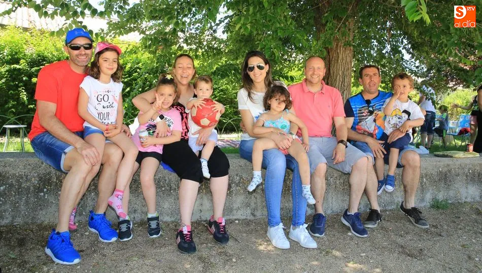 Buen ambiente y diversión en el colegio San Agustín, con motivo de estas fiestas. Foto de Alberto Martín