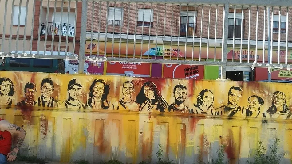 El artista Decoma transforma la imagen para la Casa de la Juventud de Garrido  
