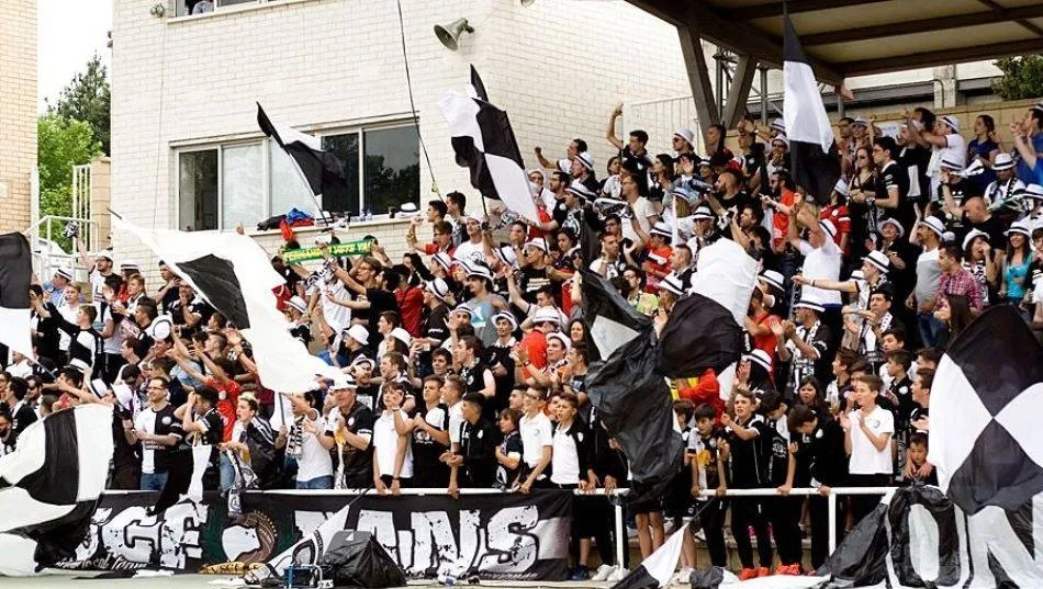 El partido correspondiente a la vuelta de la final del playoff se disputará el sábado en Las Pistas