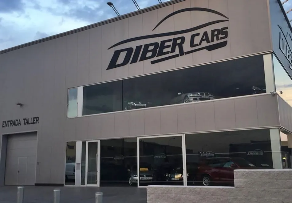 Diber Cars, ubicada en el Polígono El Montalvo III de Carbajosa de la Sagrada.